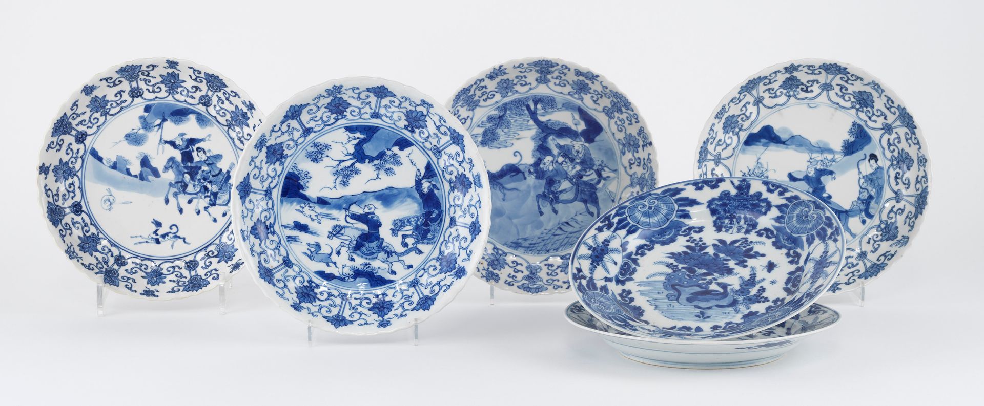Null Suite de six assiettes, Chine dynastie Qing (1644-1912)
Porcelaine émaillée&hellip;