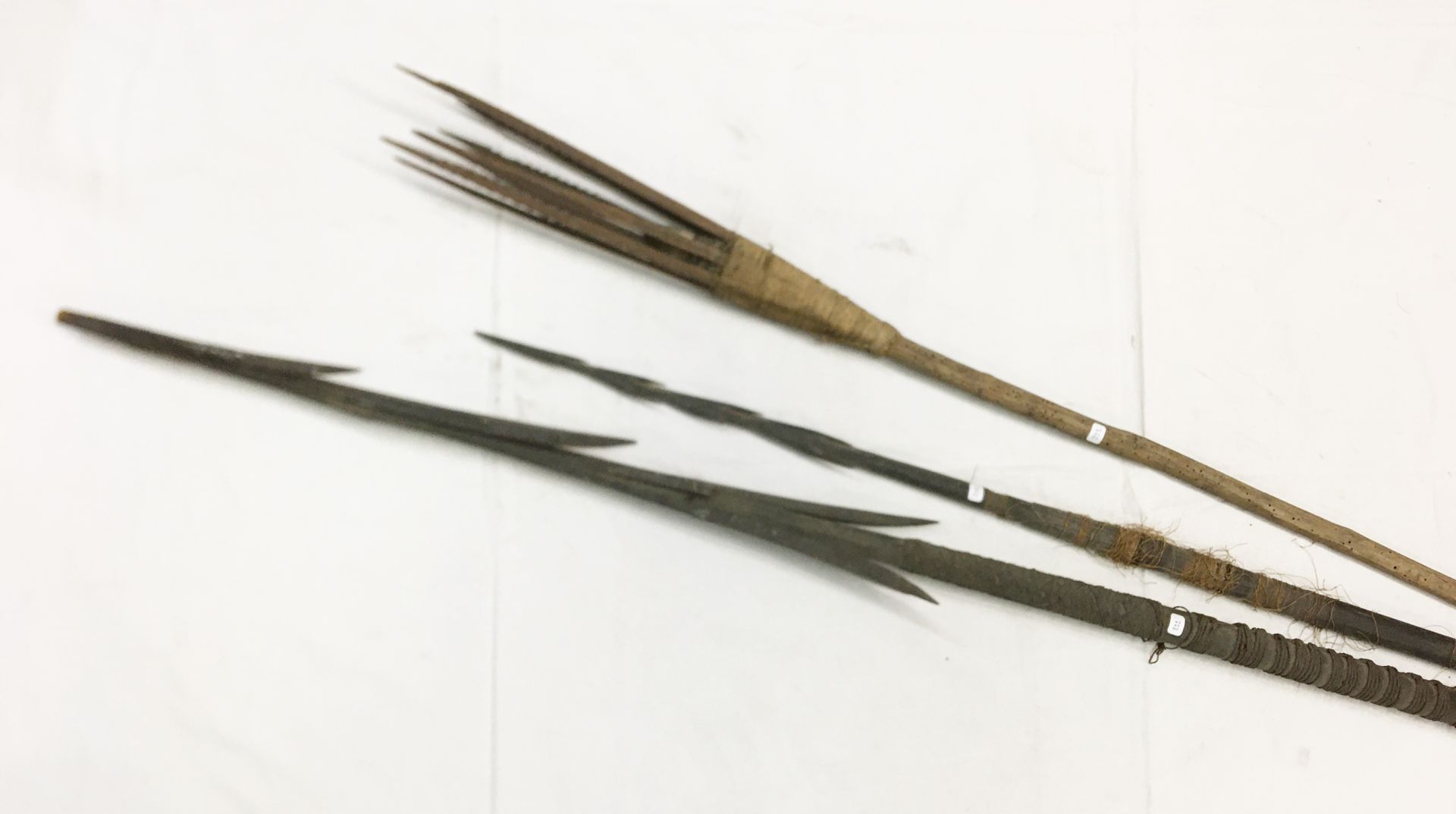 Null Set of three harpoon spears. Vanuatu Archipelago. L. : 285 cm