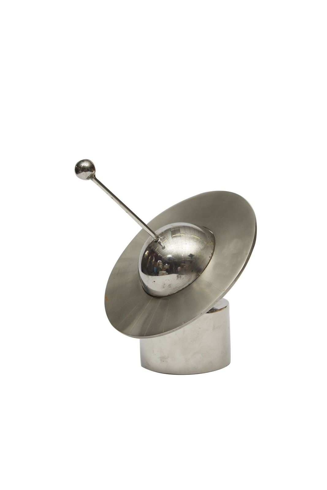 Null 77-Rosette BIR (1926-1993)

Saturne

Sculpture en inox poli

Signée 

H 21 &hellip;