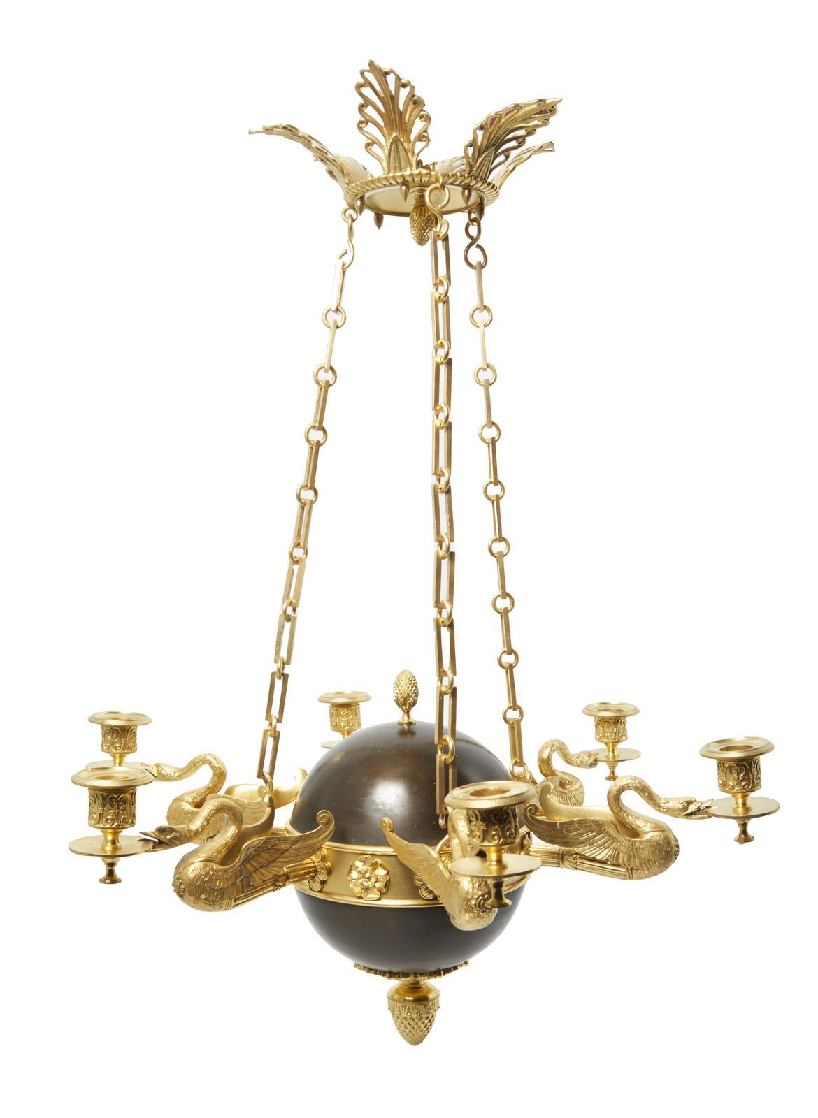 Null 124-小型青铜镀金吊灯，有六个光臂，圆形装饰有天鹅支撑的光臂。

19世纪

高度：73厘米

宽度：54.5厘米