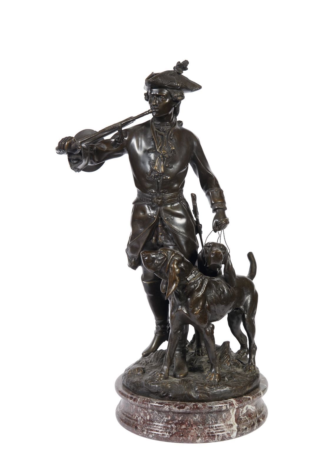 Null 314 伊波利特-莫罗 (1832-1927)
带狗打猎的男仆
棕色铜质雕塑；铸造版
大理石底座
总高度79厘米