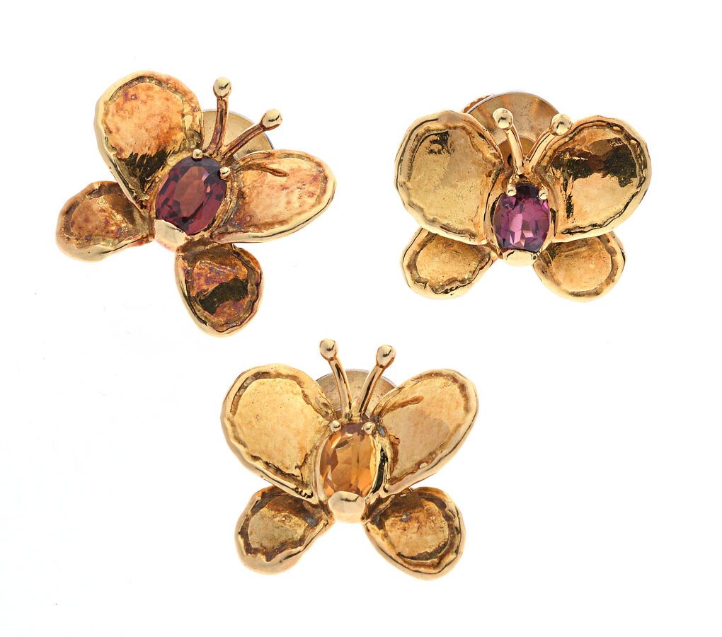 Null Three BUTTONS or PINS of shirt "Butterflies" in yellow gold 750/°° each set&hellip;