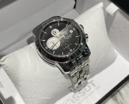 Null TISSOT - Men's Chronograph Watch PRC 200 - 直径42 mm - 自动机芯 - 精钢表壳和表带。镂空的背部。黑&hellip;