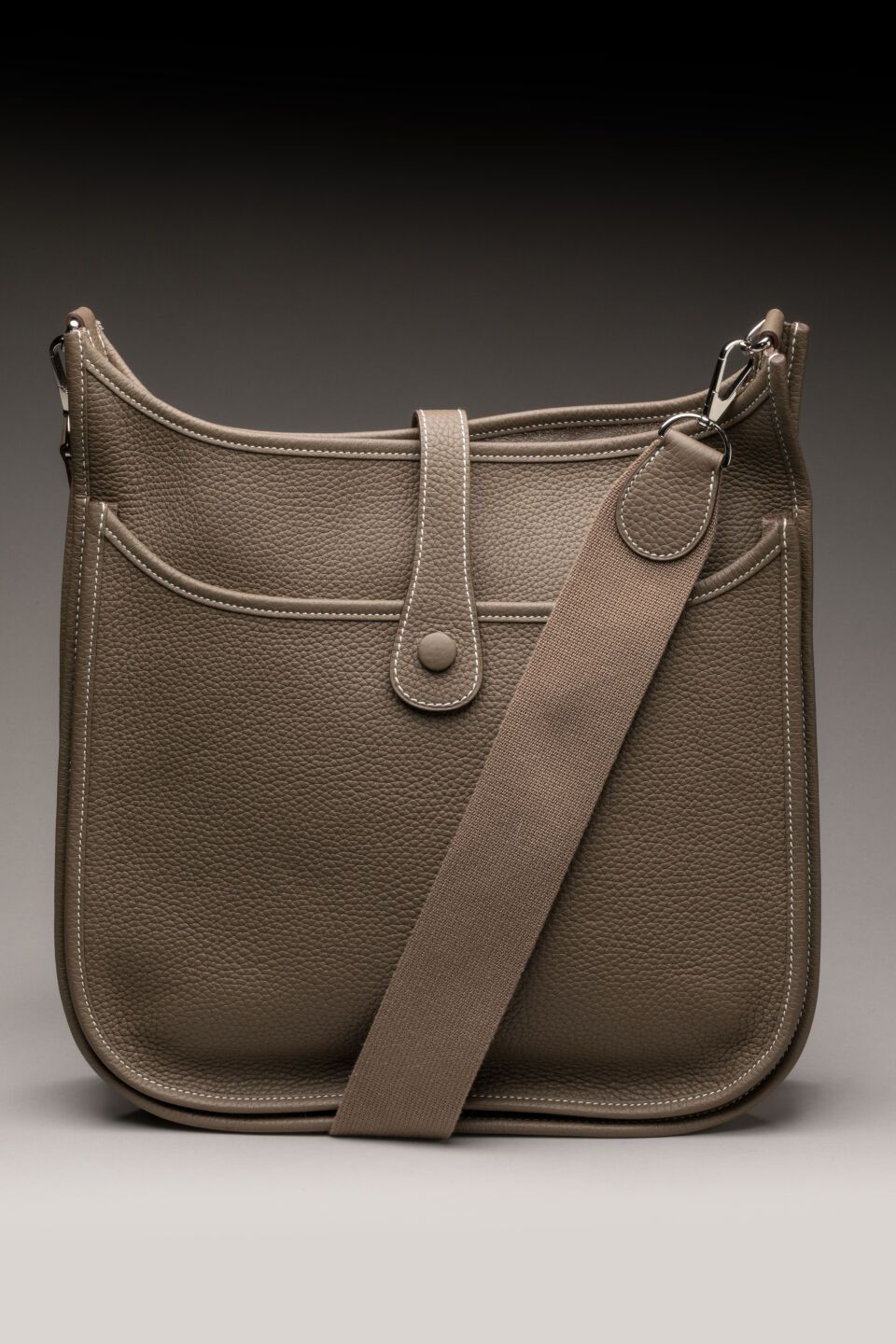 Null HERMES Paris - "Evelyne II" model BAG in taupe-colored clémence leather, si&hellip;