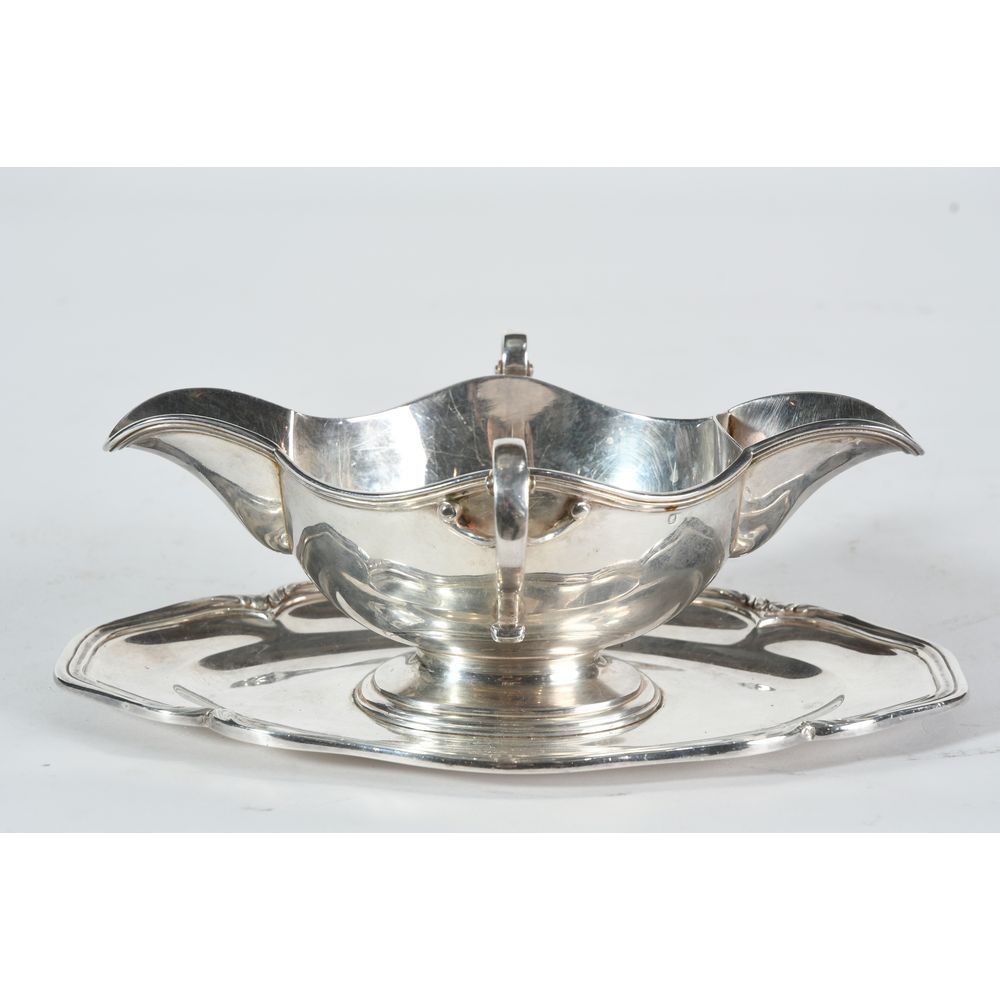 Null SAUCIERE on its tray in solid silver marked Minerve. Tray of moved form und&hellip;