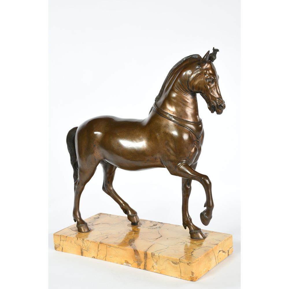 Null PADERNI de Camillo (1720-1770) (周围环境) "马在散步，仿照赫库兰尼姆的古老模型Quadriga" 。青铜，带有奖章式&hellip;