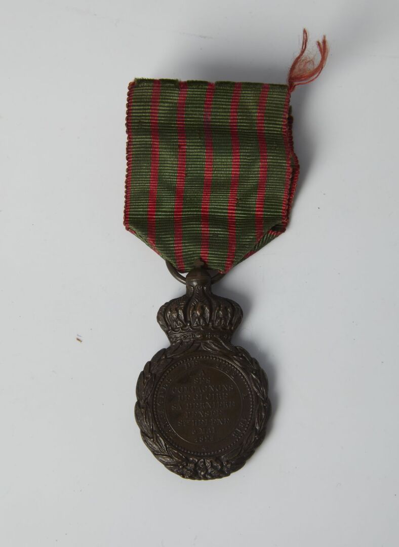 Null Médaille de Sainte-Hélène (1857) avec ruban vert et rouge