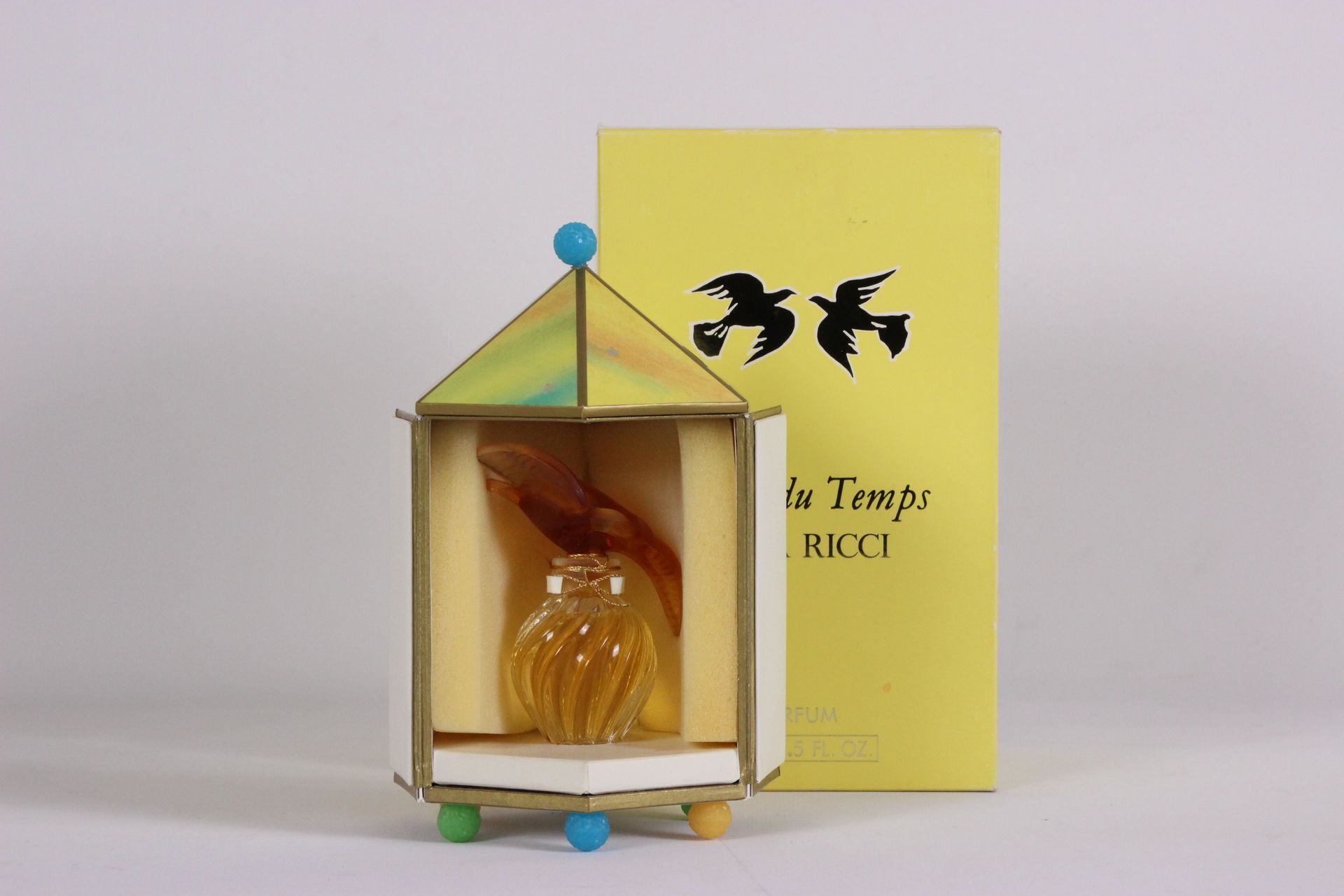 Null NINA RICCI "L'air du temps" - Flacon 15 ml en cristal Lalique, le bouchon b&hellip;