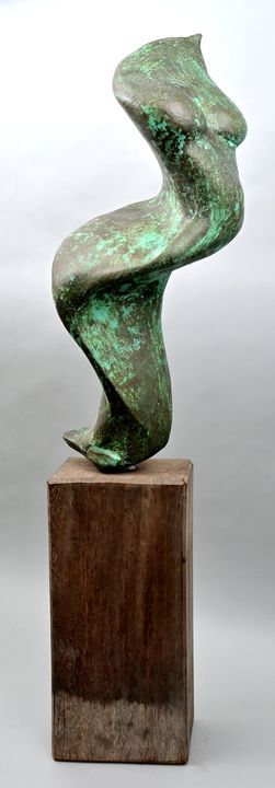 Mirck (?), Figurine / Mirck (?), Female figure Mirck, Gré Attribué Figurine fémi&hellip;