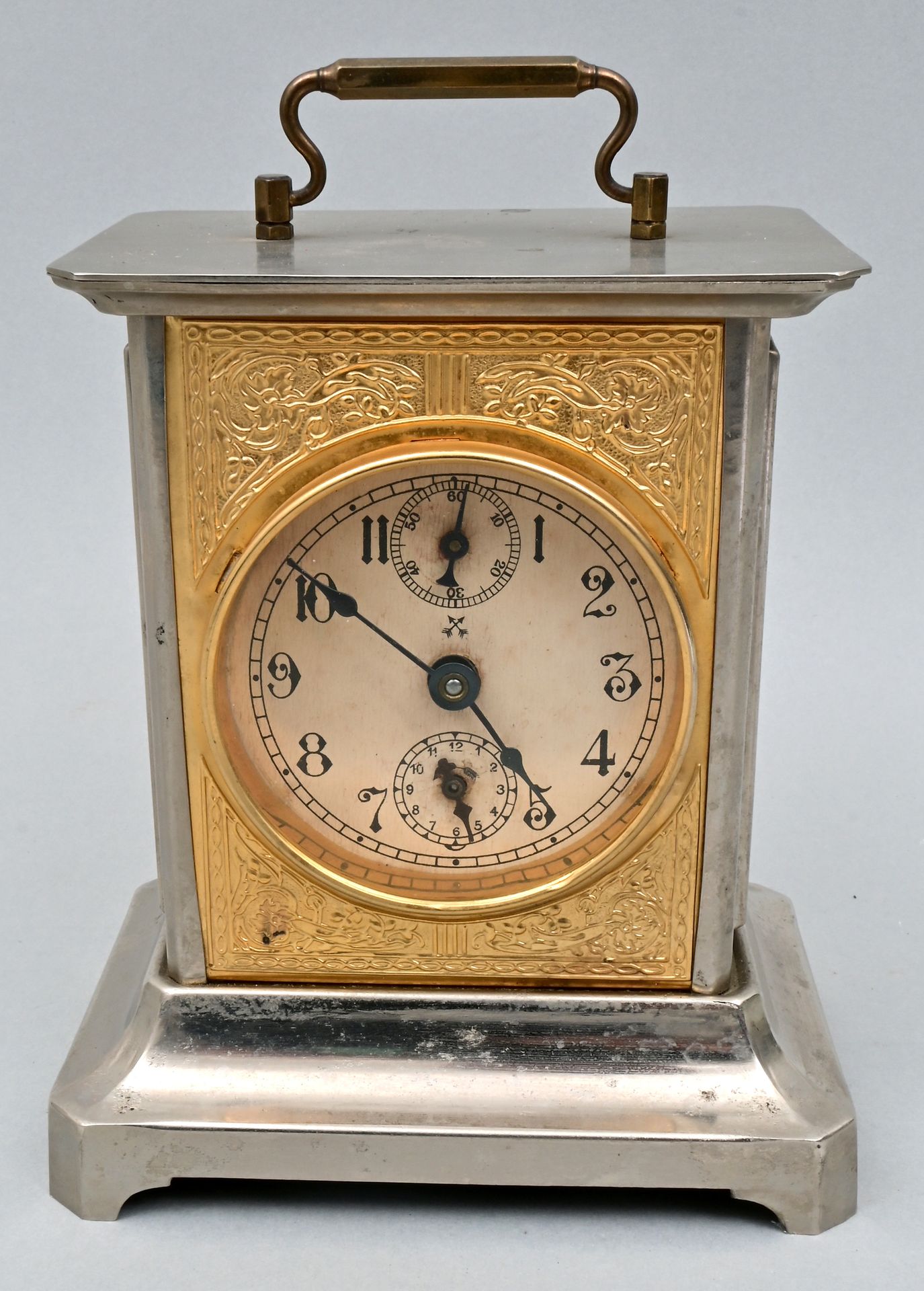 Tischuhr / Tale clock Tischuhr/ Reisewecker, Schramberg, Gebr. Junghans, um 1900&hellip;