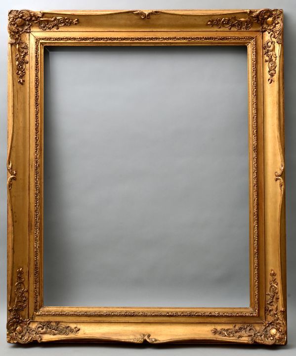 Stuckrahmen geschweift/ frame Cadre Biedermeier, 19e siècle. 11 cm de moulure en&hellip;