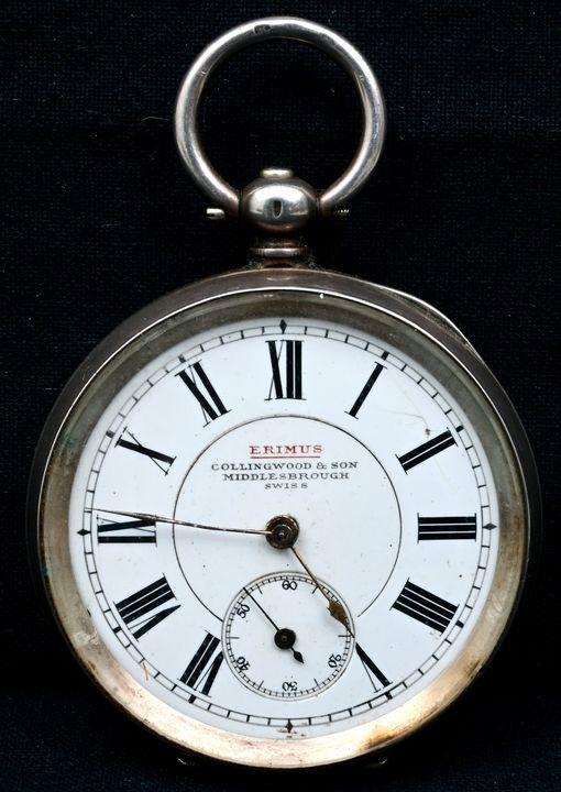 Taschenuhr / Pocket watch Montre de poche, 19e s. Cadran émaillé avec chiffres r&hellip;