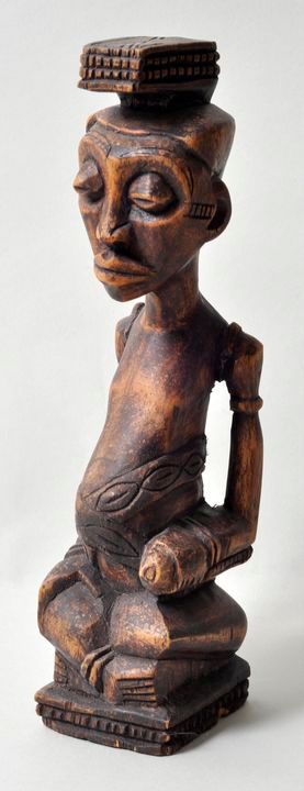 Figur Holz / figure, wood 酋长图恩多普，古巴（？），刚果共和国副本。木头，雕刻，高27厘米 酋长像 恩多普，古巴（？ 刚果共和国。复制&hellip;