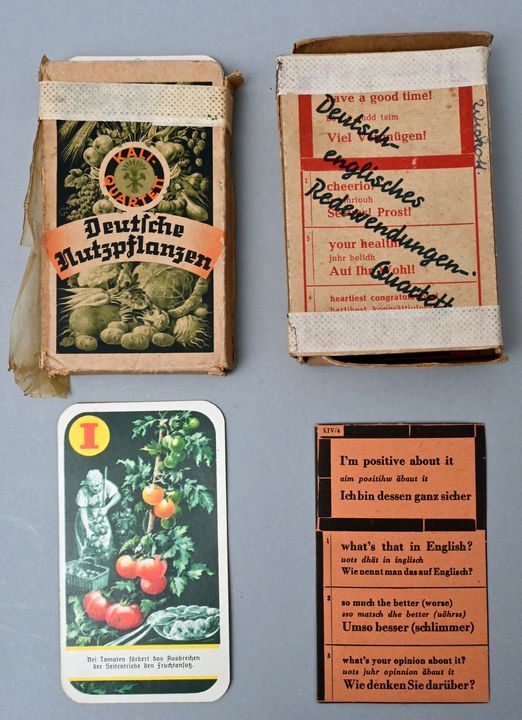 Zwei Kartenspiele / Two card games 两种纸牌游戏 Deutsche Nutzpflanzen (Kali-Quartett) &hellip;