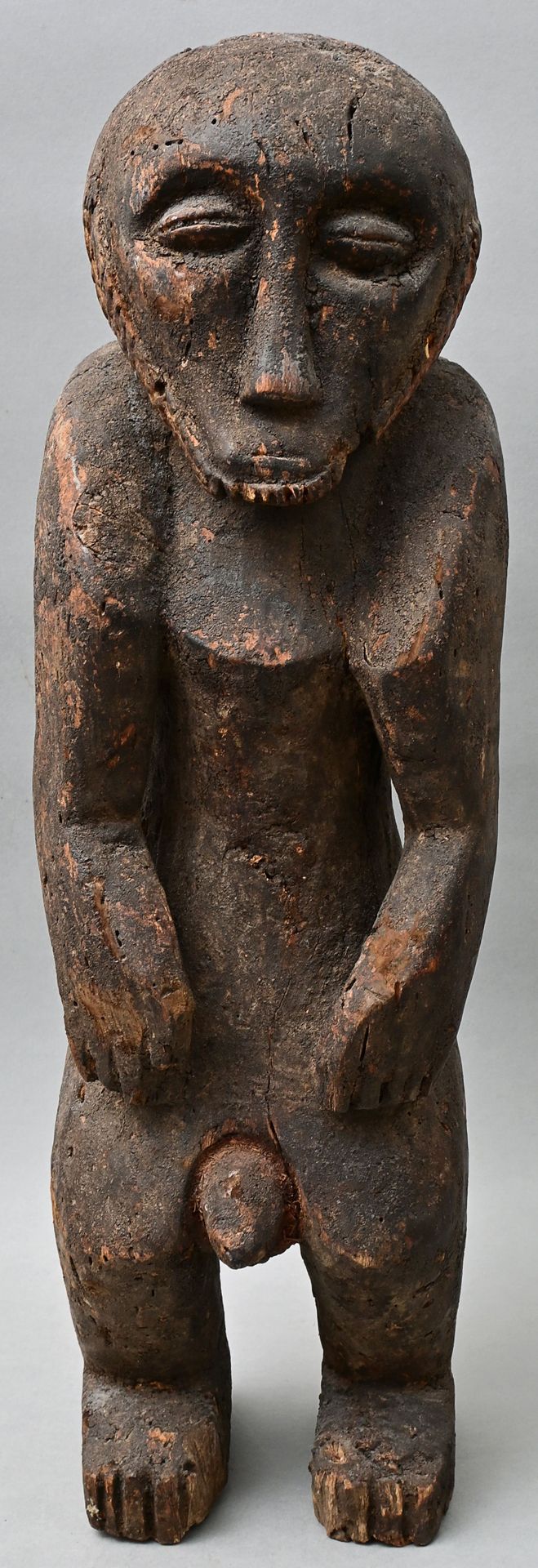 Figure d'ancêtre, Afrique centrale, probablement Bembe, Congo Figure masculine d&hellip;