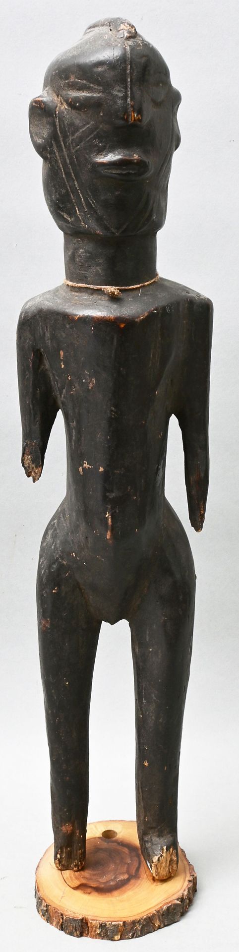 Null Figure, West Africa, rather: Mumuye/ Nigeria Male figure, wood, carved, bla&hellip;