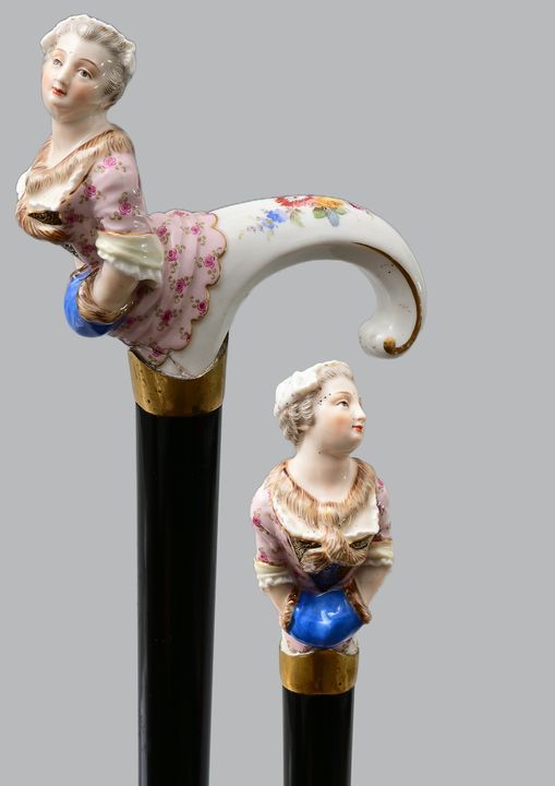 Null Canne de flâneur avec pommeau en porcelaine, Meissen, 19e s. Porcelaine, éb&hellip;