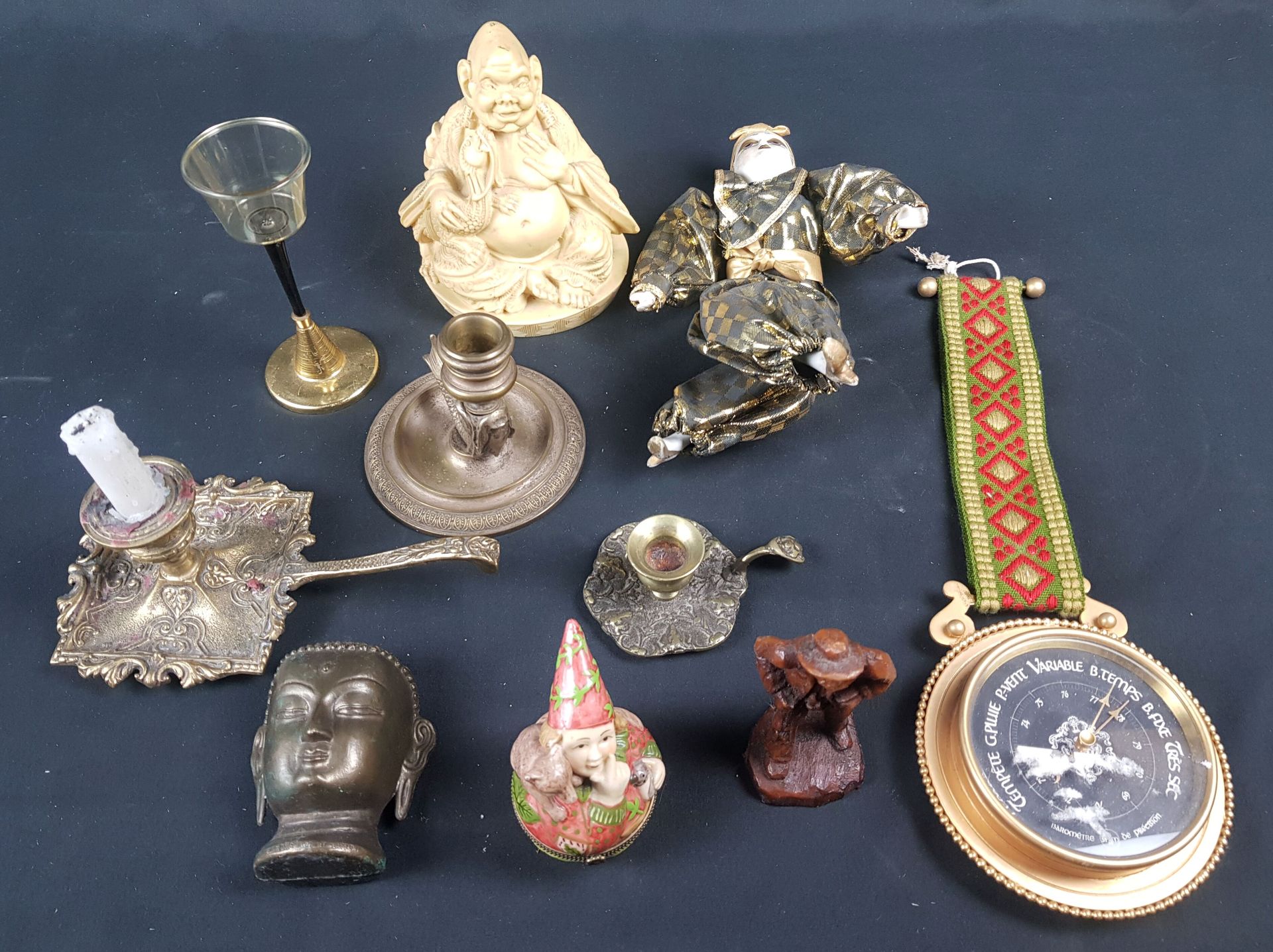 Null LOT of various objects including pill boxes Villeroy and Boch, Buddha, 3 ca&hellip;