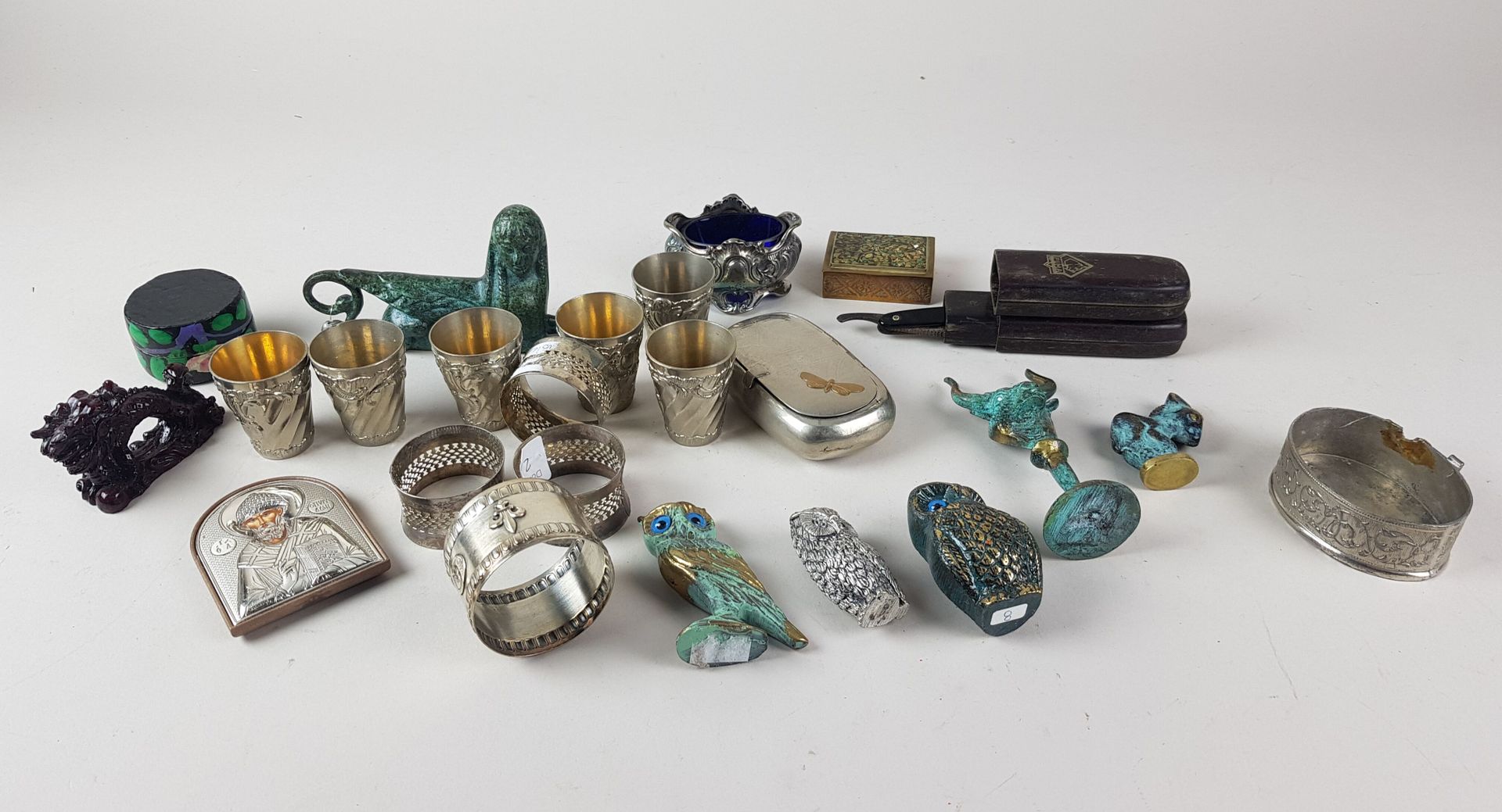 Null LOT of various small objects including pill boxes, napkin rings, cups, owls&hellip;
