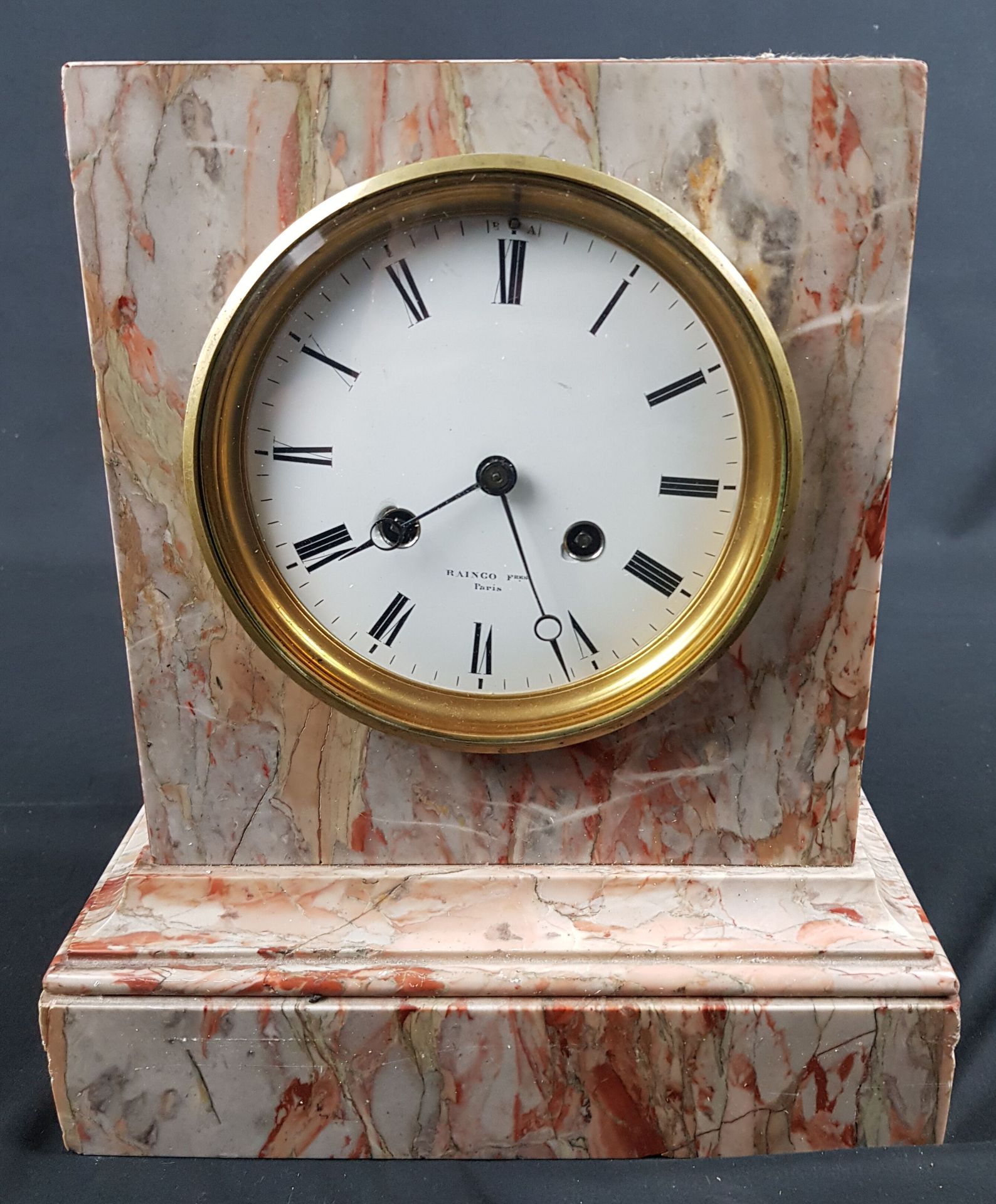 Null RAINGO PARIS - Orologio di marmo. Diametro del quadrante 15 cm - usura