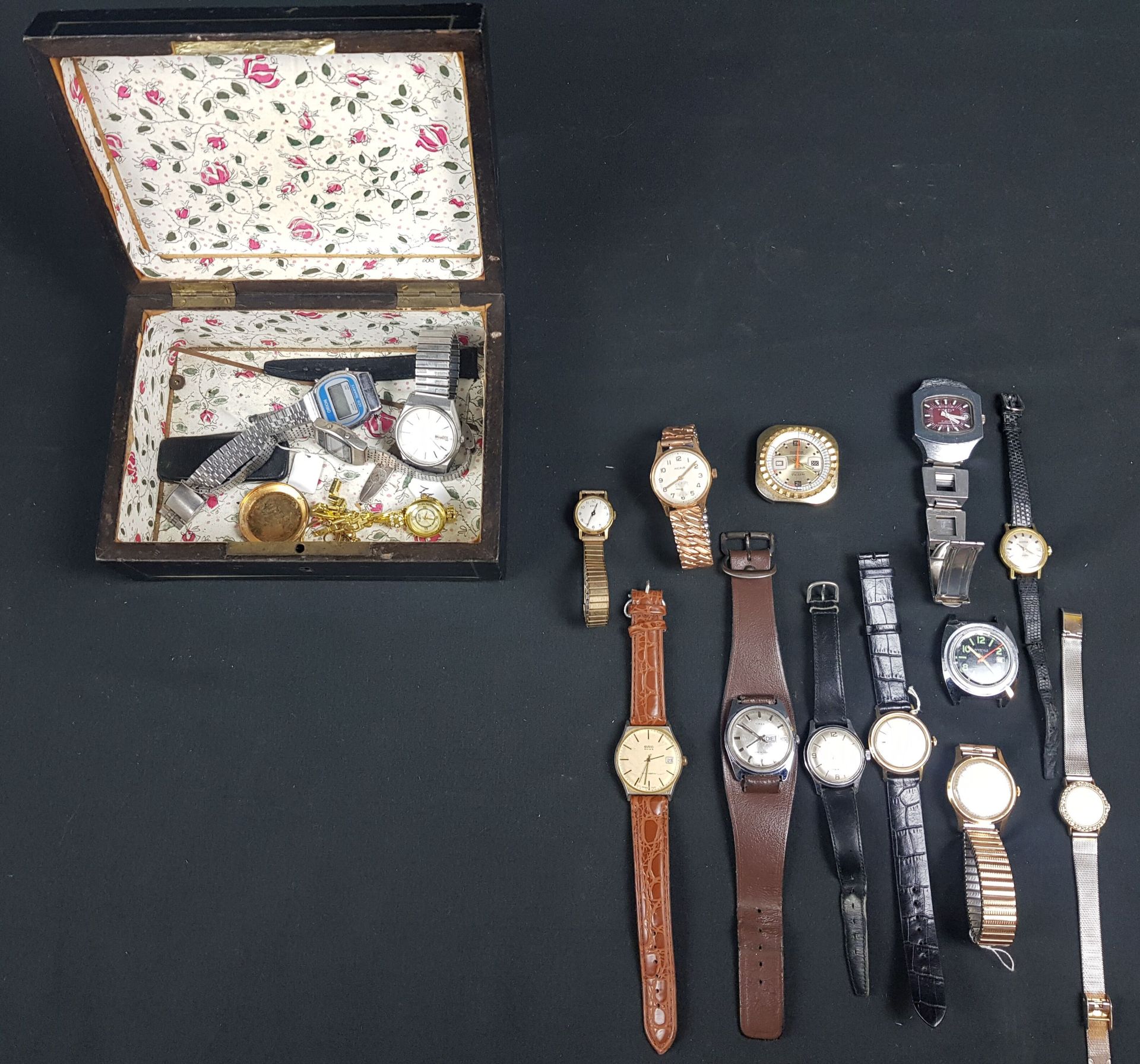 Null LOT of wristwatches including LIP, BWC, KIENZLE, etc ... - wear of use