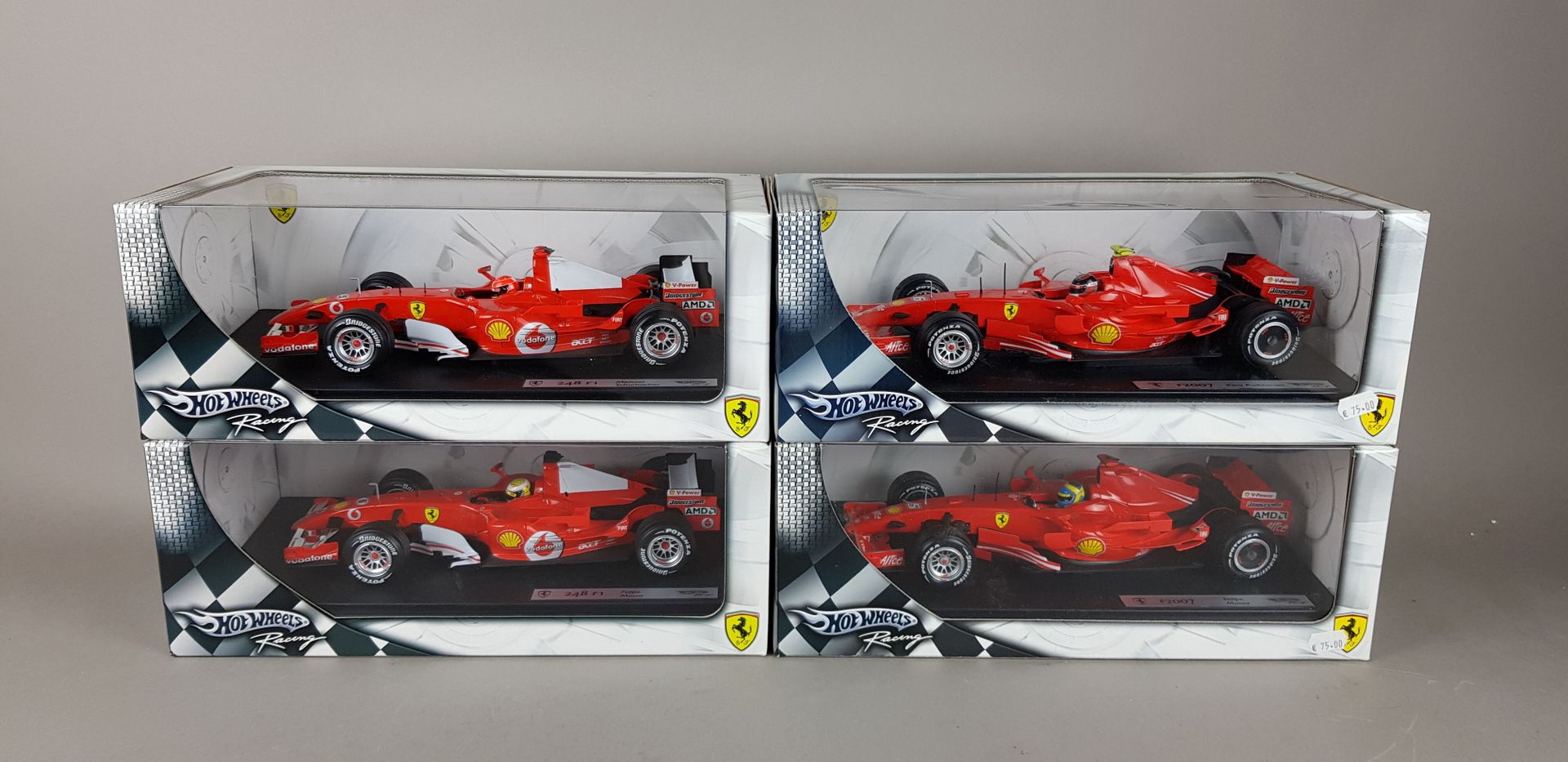 Null HOT WHEELS - FOUR Ferrari escala 1/18:

1x F2007 Felipe Massa 

1x 248 F1 M&hellip;