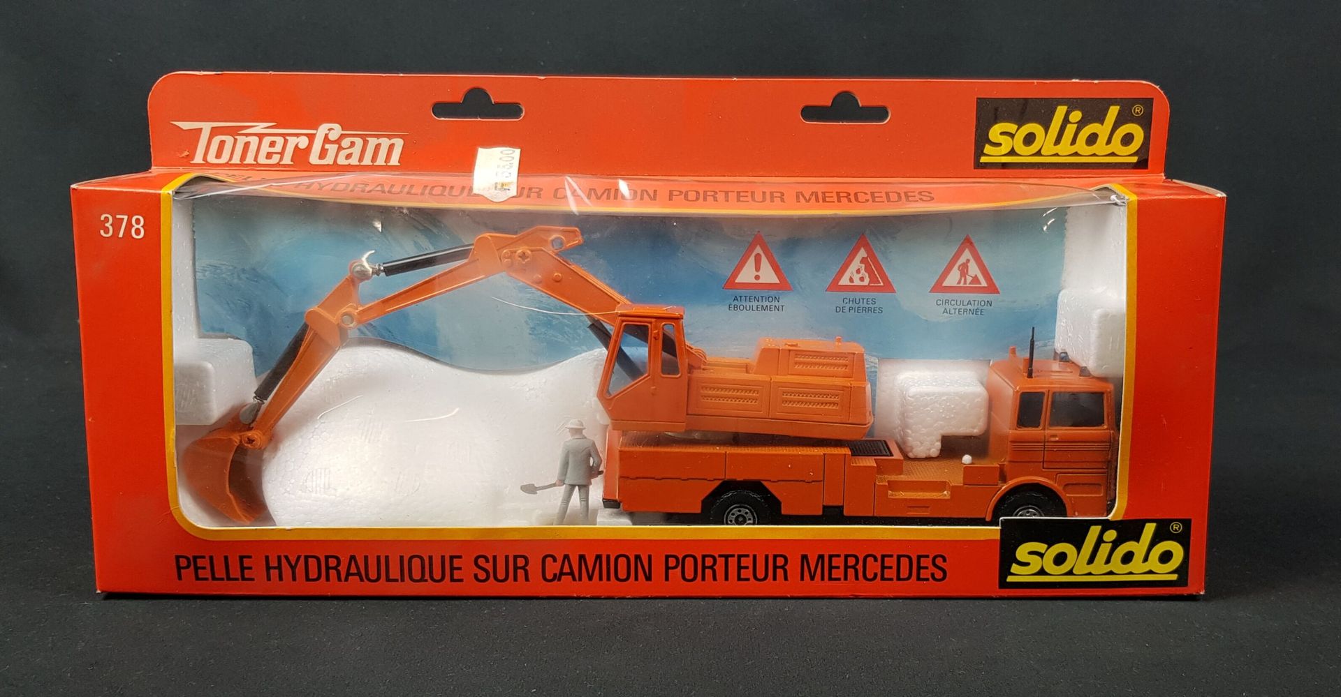 Null SOLIDO - TONER GAM Pelle Hydraulique sur camion porteur Mercedes n° 378, éc&hellip;