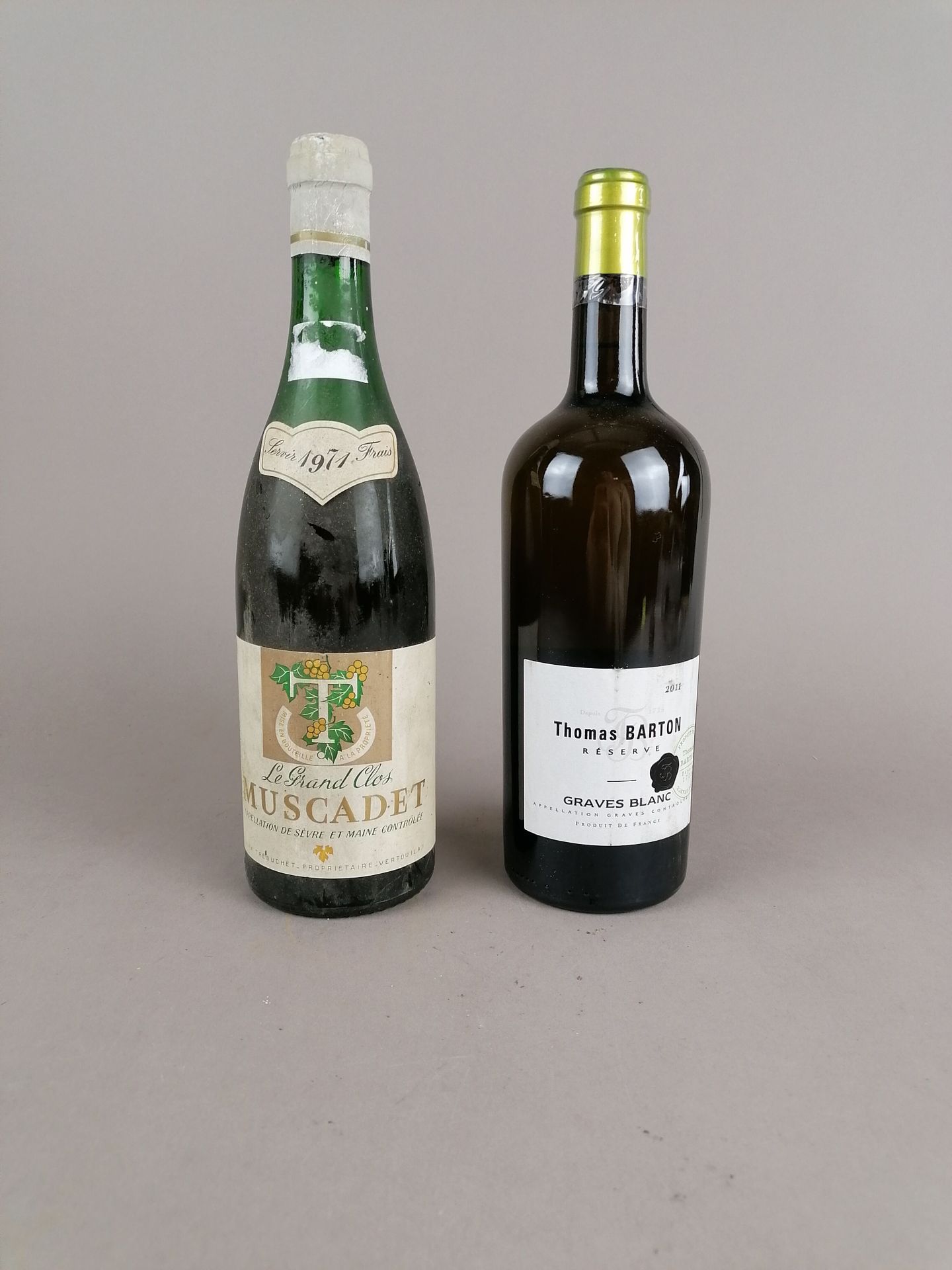 Null LOT von 8 Flaschen :

1 Flasche Saint Nicolas de Bourgueil 1983 Clos du Vig&hellip;