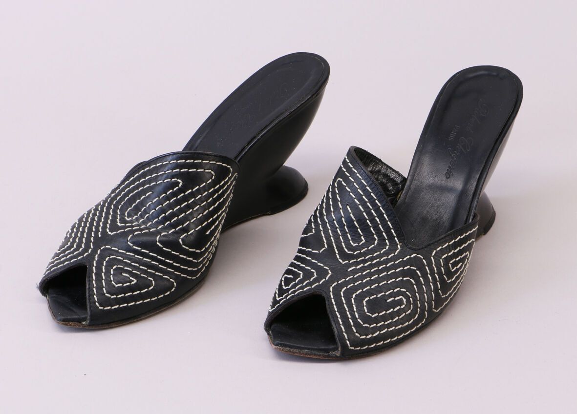 Null CLERGERIE Robert - Pair of black MULES, size 37 - worn