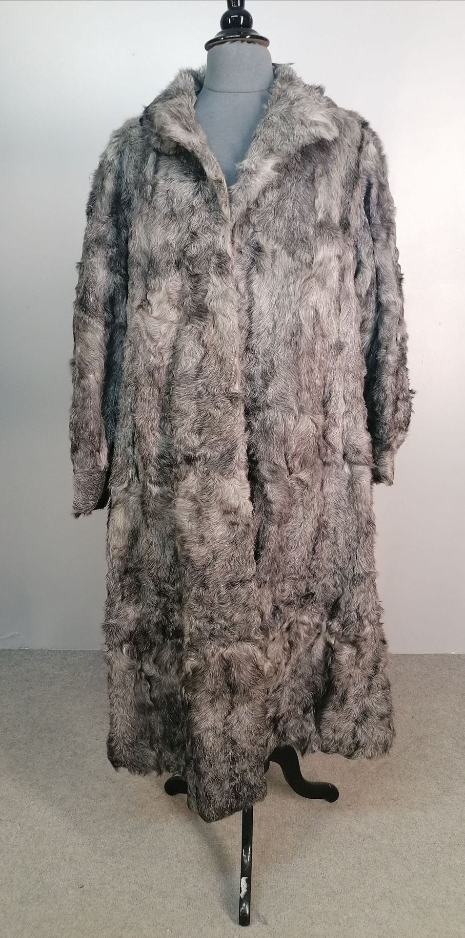 Null Grey fur coat