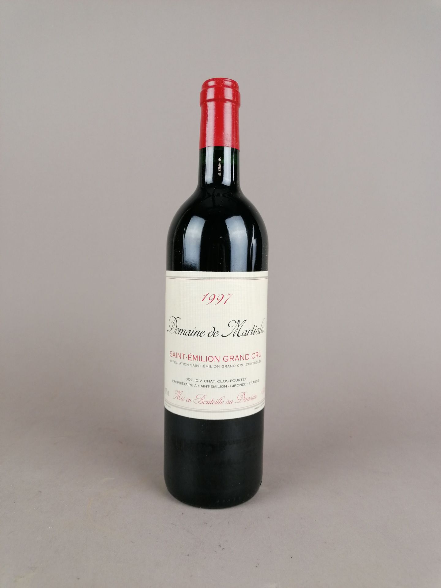 Null 6 bottles of Domaine de Martialis 1997 Saint Emilion in their original case
