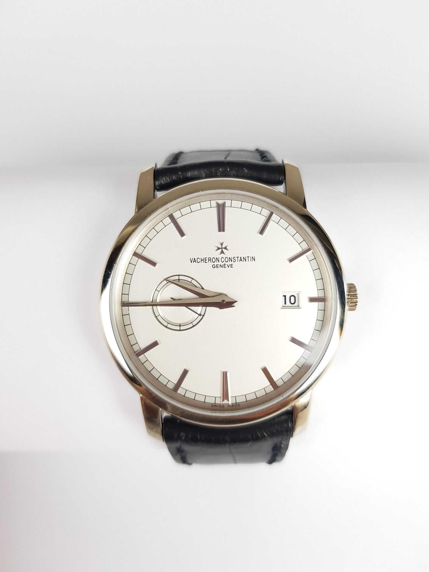 Null Precio inicial: 6 000 euros.

VACHERON Constantin

Reloj de oro blanco de 7&hellip;