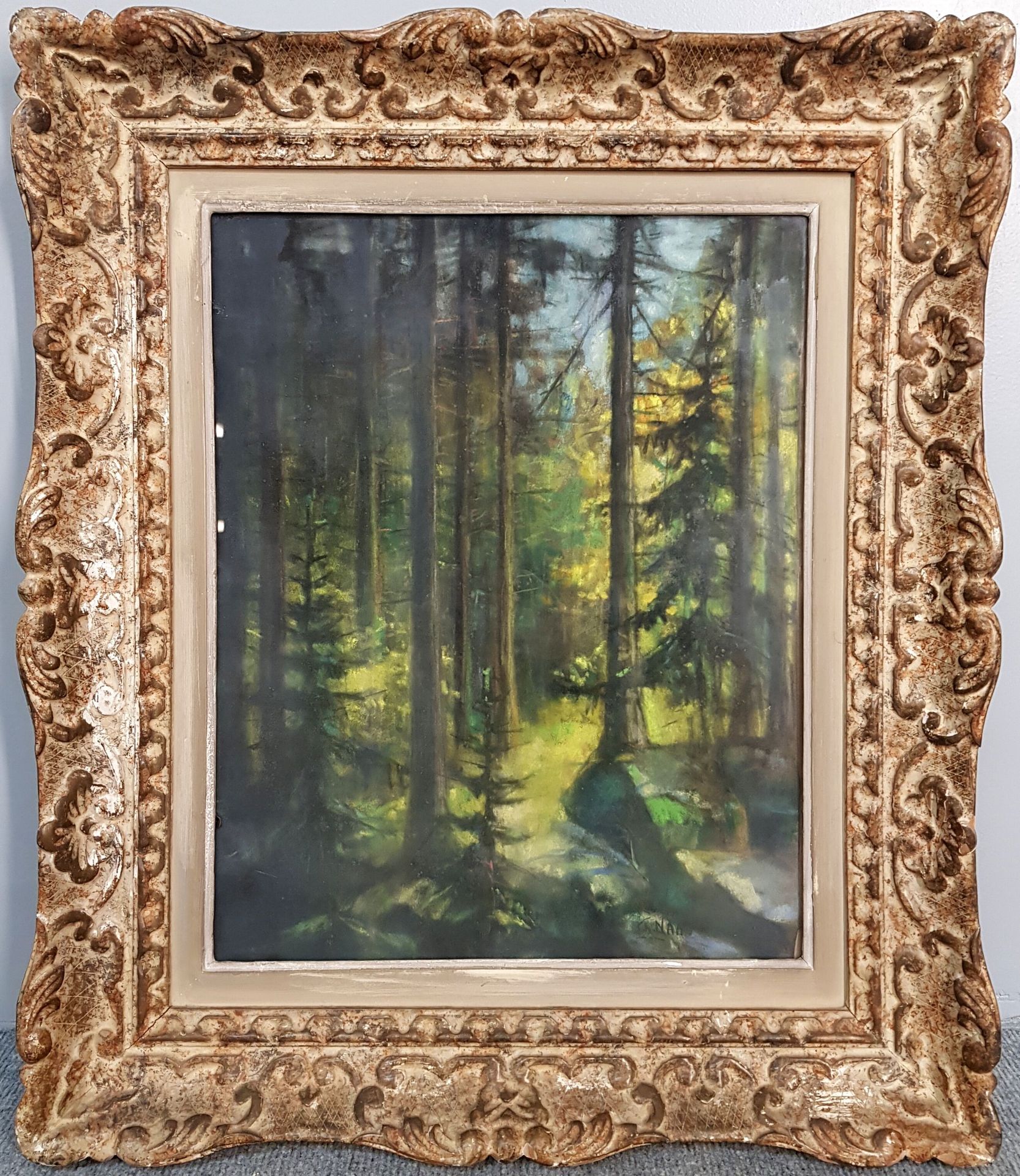 Charles NAAS (1905-?) 
"Sous bois" 
Pastel 
Signé en bas à droite 
H 39 x L 31 c&hellip;