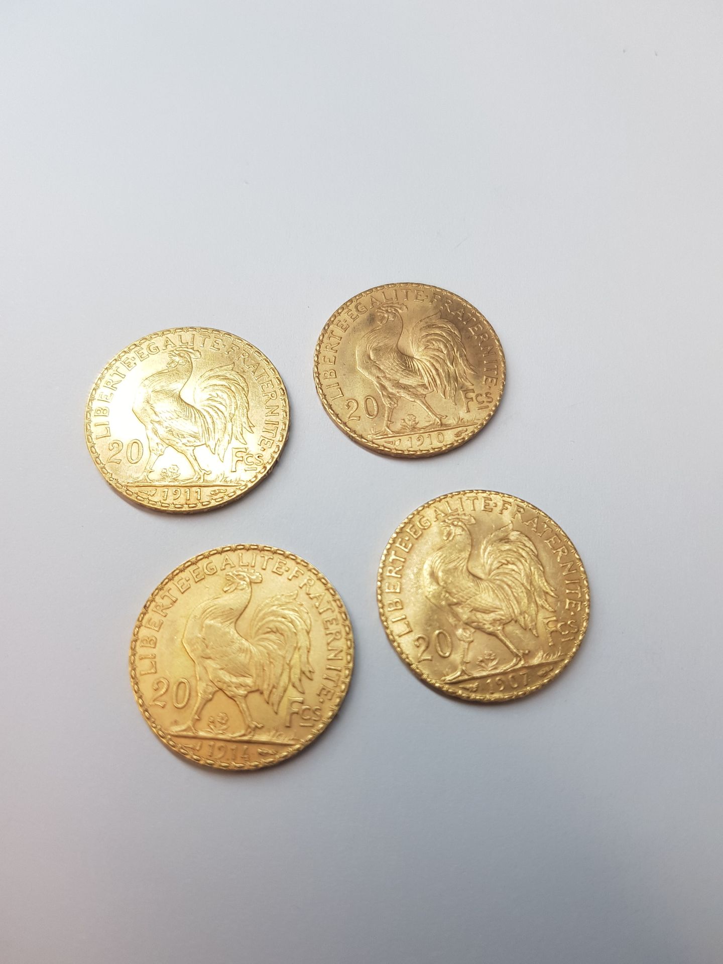 Null CUATRO monedas de oro de 20 francos, Coq de Chaplain, 1907, 1910, 1911, 191&hellip;