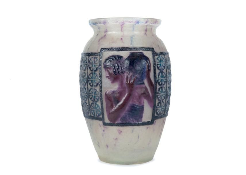 Gabriel ARGY-ROUSSEAU (1885-1953) Rare et important vase Libation. Pâte de verre&hellip;