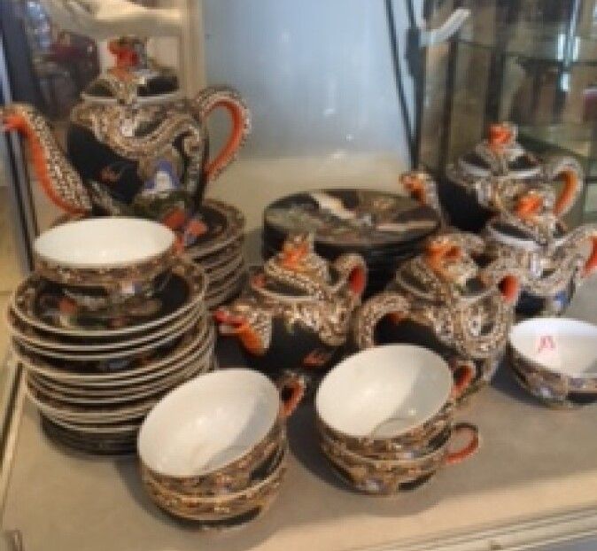 Null 中国瓷器茶具和咖啡套装的一部分，20世纪初