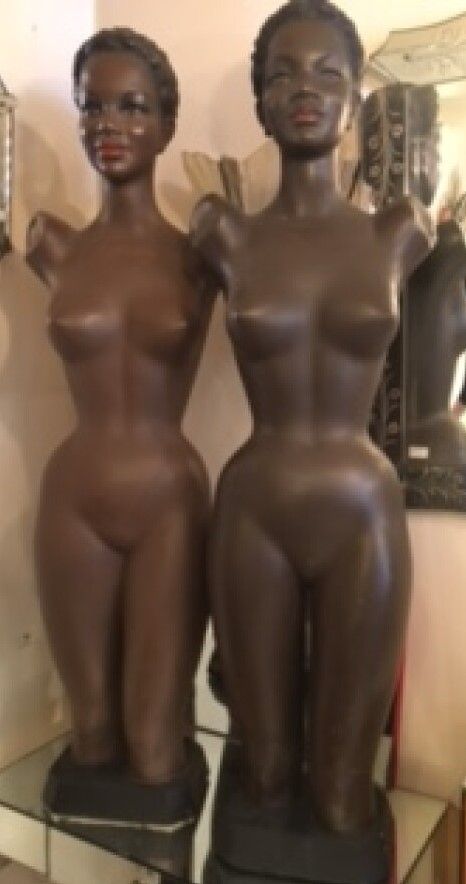 Null SIEGELL 2 mannequins noires en plâtre patiné, "Barbara" x 2 Ht 130 cm