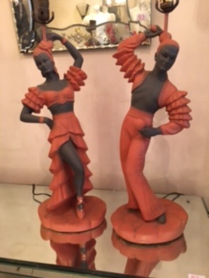 Null By BERTOLOZZI CHICAGO Pair of lamps latino dancers in coral and black patin&hellip;