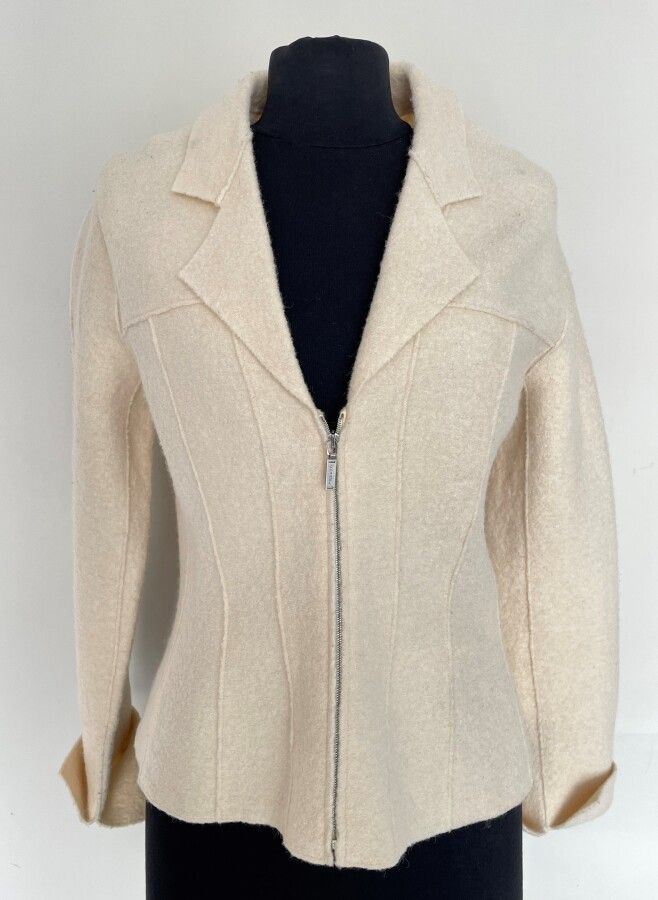 Null CHANEL Identification Ivory boiled wool zipped jacket - Size 42