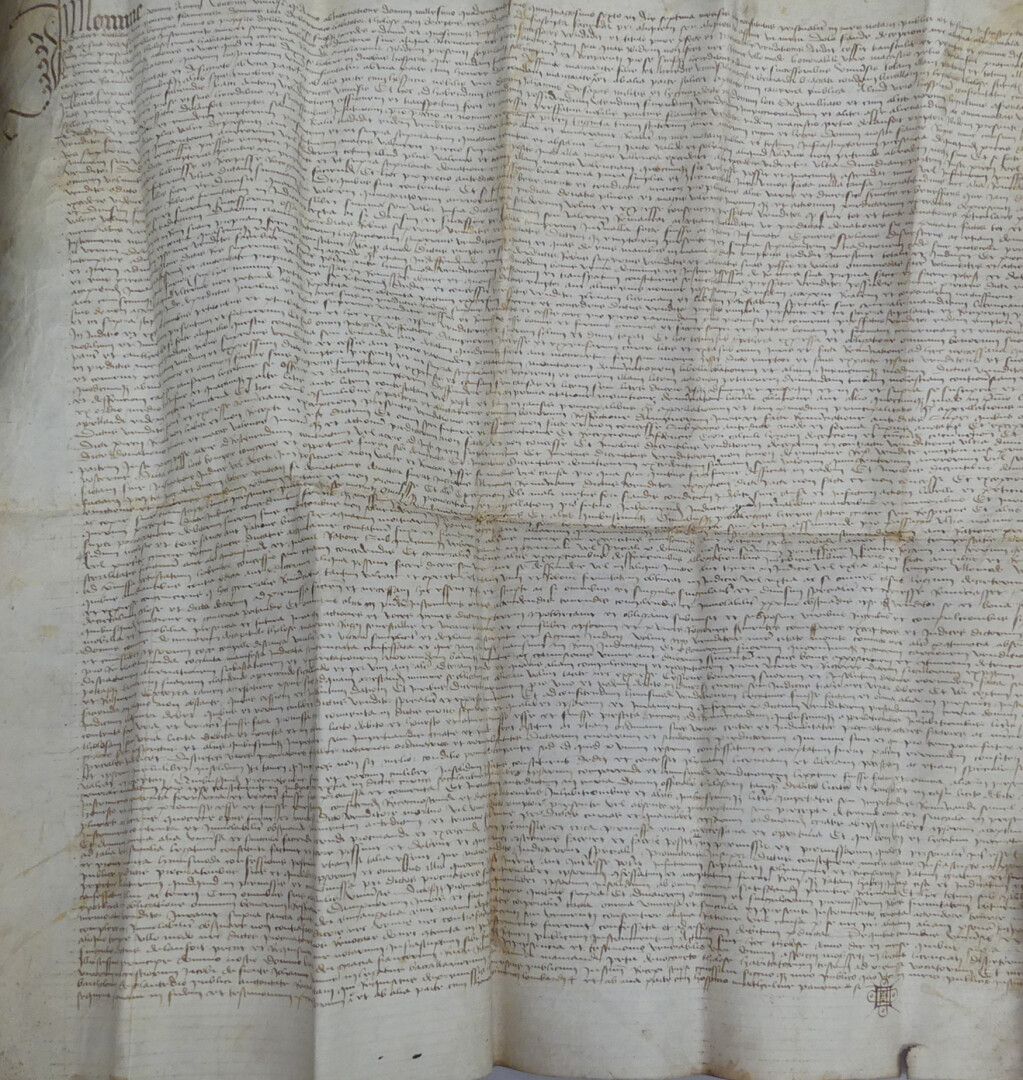 Null MANUSCRIT]。日期为 "1456年7月7日 "的公证契约。一个大的F。(59 X 65 cm approx.) 象牙色羊皮纸，已折叠。位于图卢&hellip;