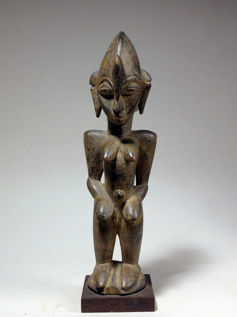 Null Statuette Sénoufo

Statuette féminine bien représentative de la statuaire S&hellip;