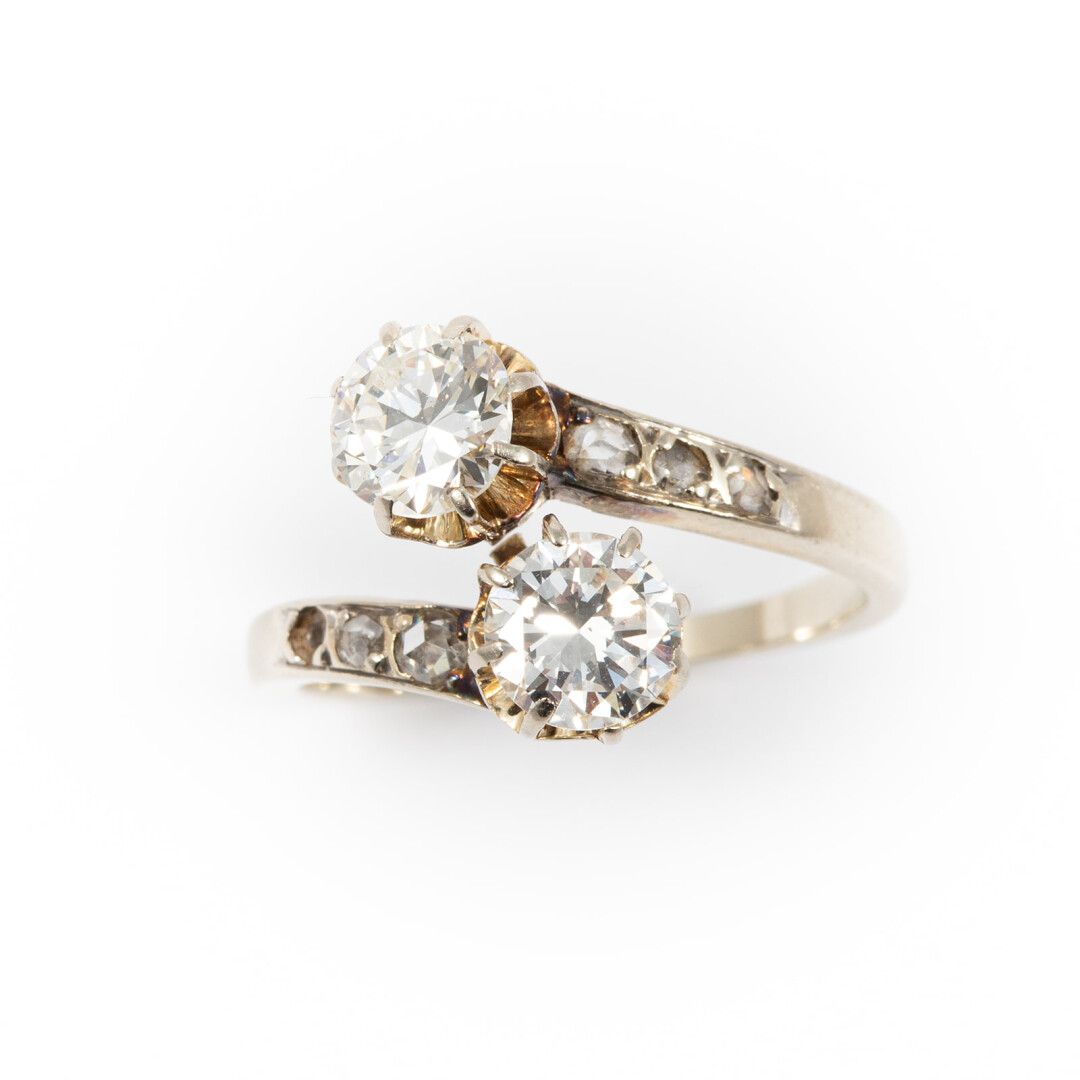 Null Ring Vous et moi, Diamanten im Brillantschliff 2 x ca. 0,70 Karat, Weissgol&hellip;