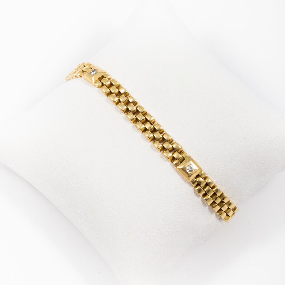 Null 
Armband aus 14 Karat Gold, Fantasiegeflecht, besetzt mit Diamanten im Bril&hellip;
