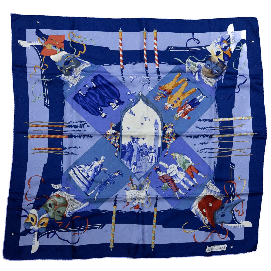 Null HERMES "Venitiennes" silk scarf

Silk square 

Good condition