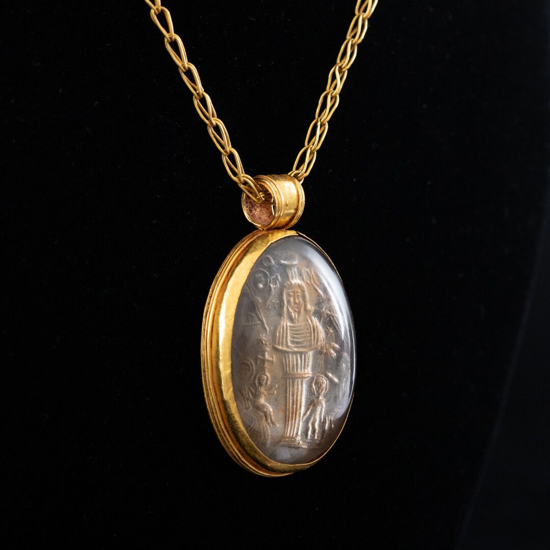 Encolpion in rock crystal engraved with a Christ like scene. 
 
The medallion co&hellip;