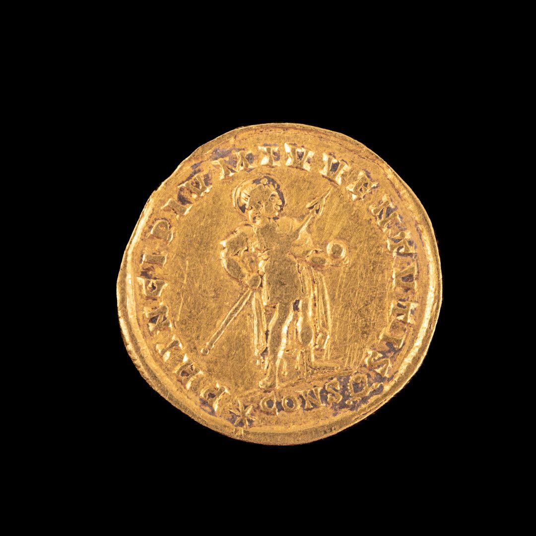 Null GRATIAN Solidus oro

Taller de Constantinopla 

R/ Principium ... 

Peso: 4&hellip;