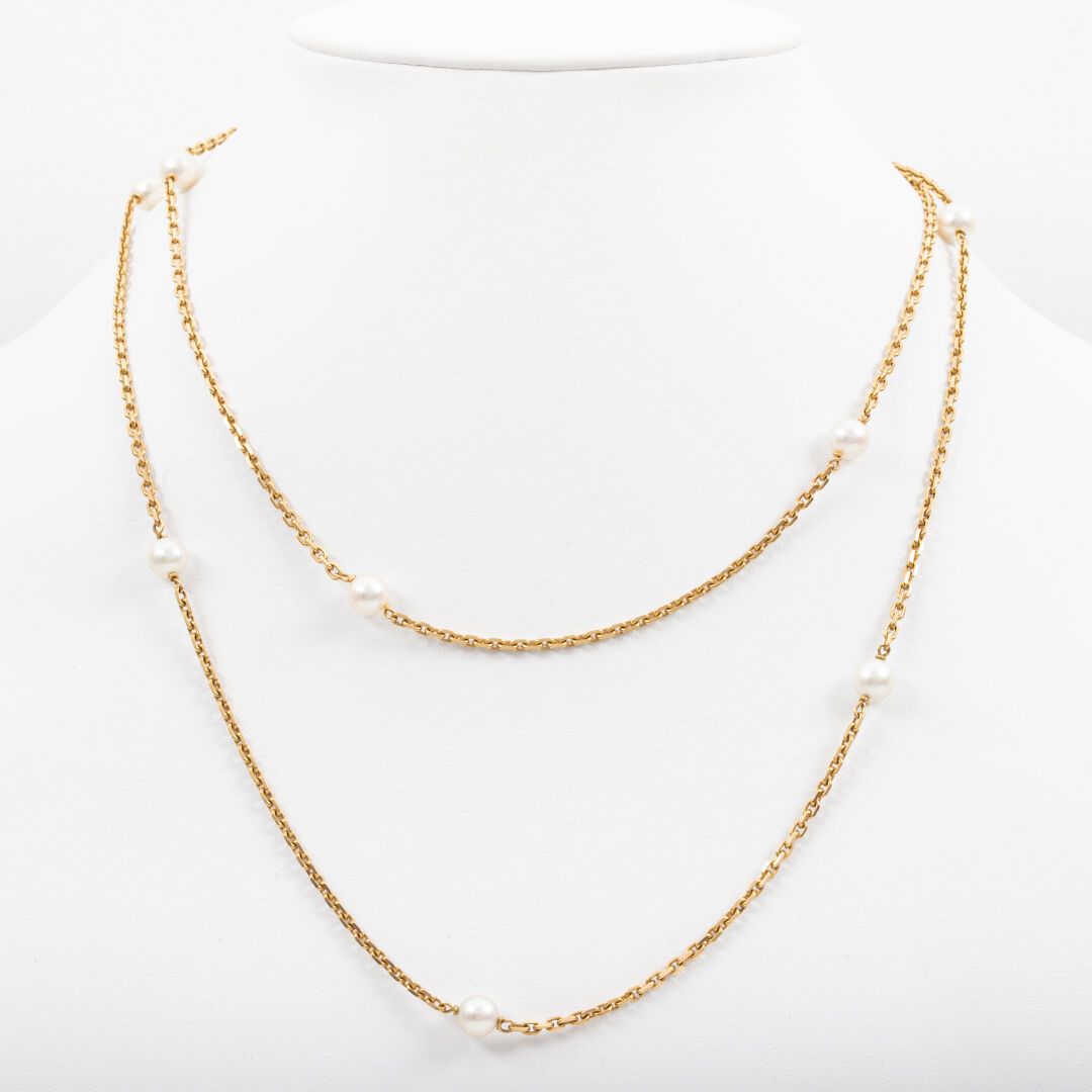 Null 直径6.8毫米的养殖珍珠黄金长项链

毛重：26.1克 - 长：101厘米