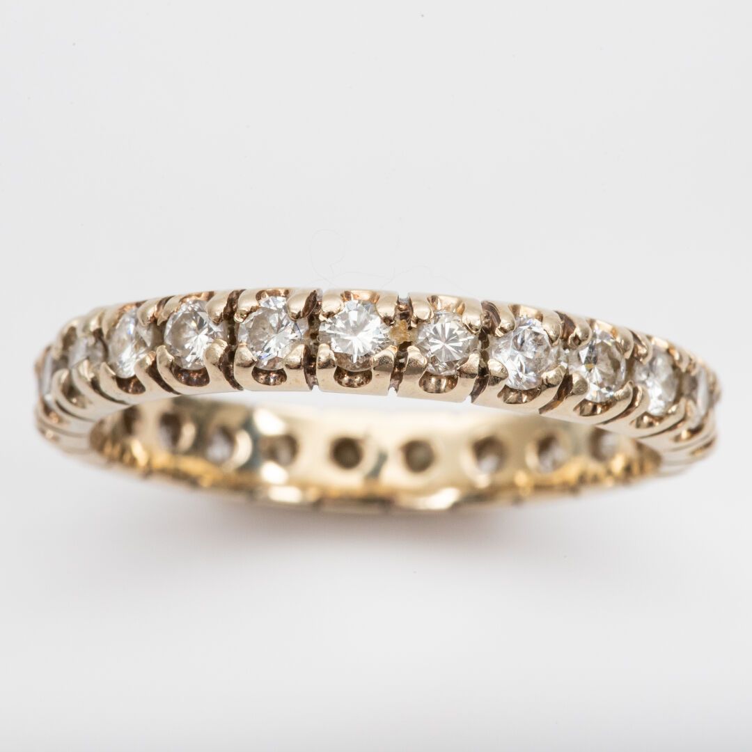 Null 美国结婚戒指，明亮式切割钻石约1.20克拉，白金镶嵌 

毛重：2.9克 - 指数：58