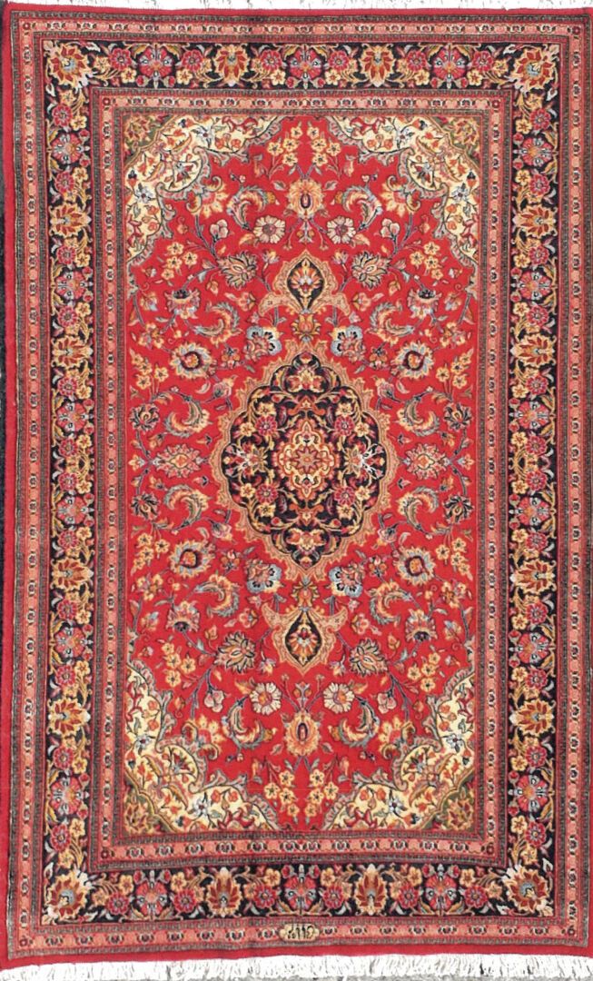 Null Carpet from Iran - Ghoum origin

Velvet : wool. Chains : cotton

222 x 130 &hellip;