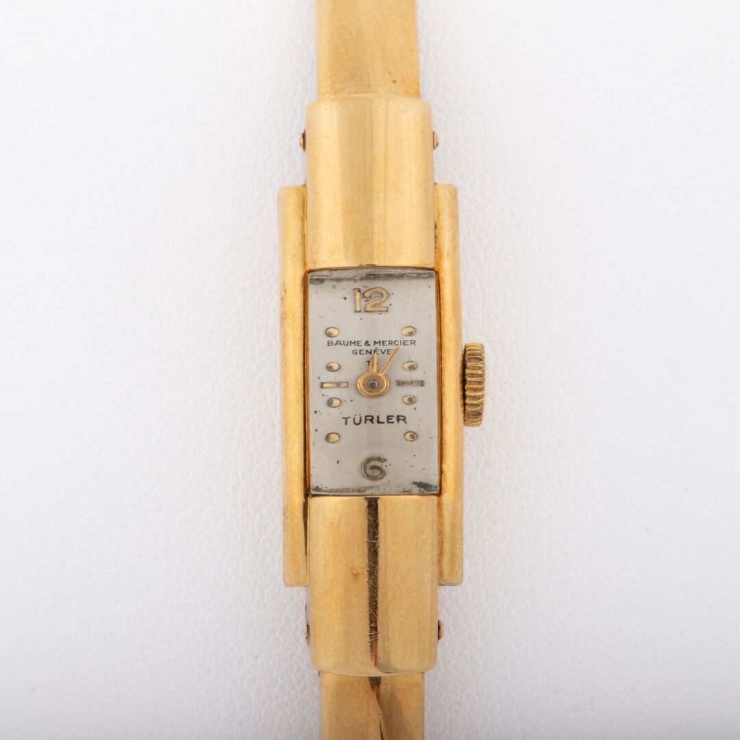 Null 名士公司 
女士腕表，18K金表壳和表带，机械机芯 
约1940-50年 
毛重：20.1克 - 不保证装置的工作状态